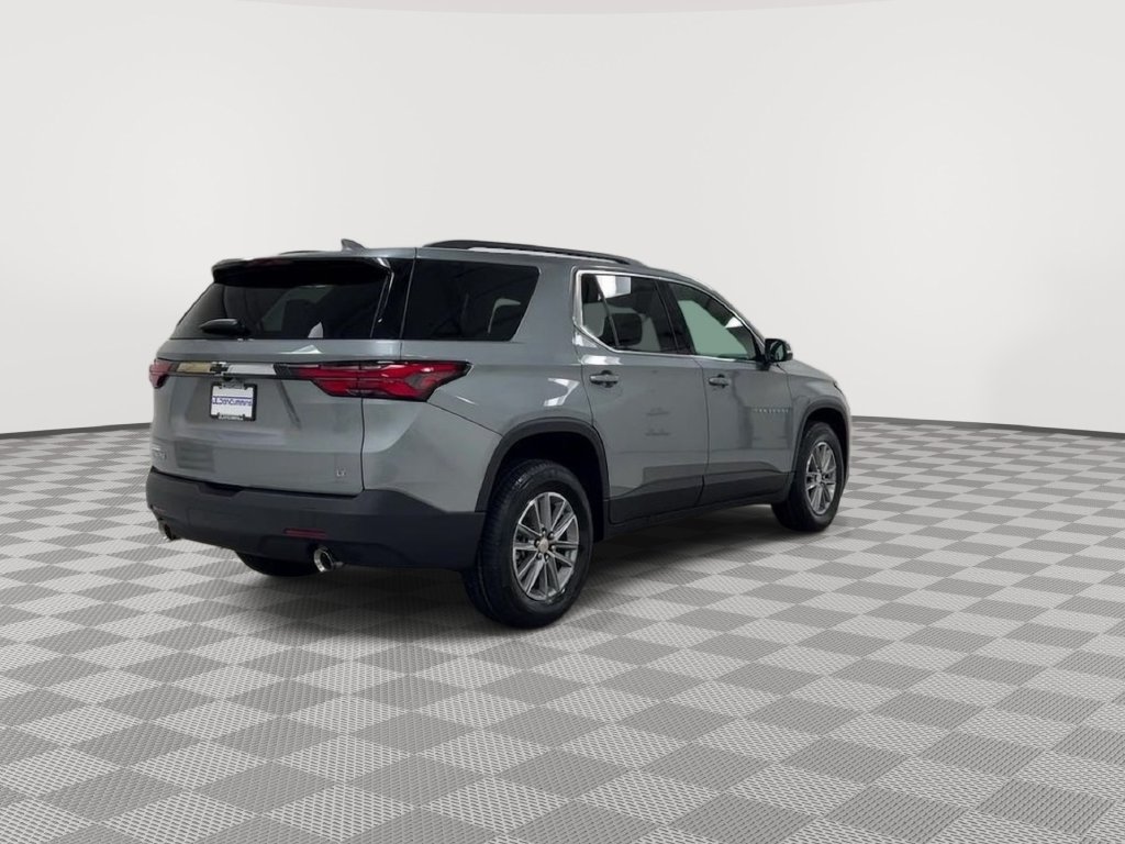 Used 2023 Chevrolet Traverse LT FWD image 8