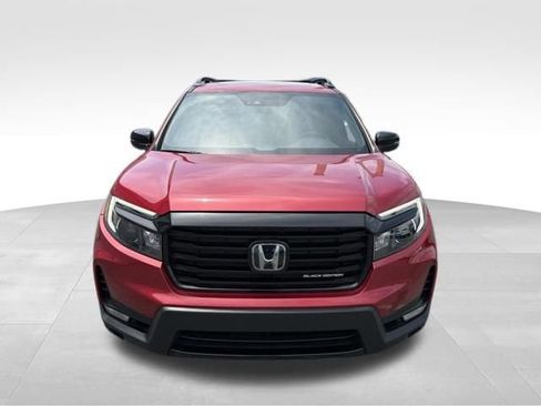 Certified 2024 Honda Passport Black Edition image 3
