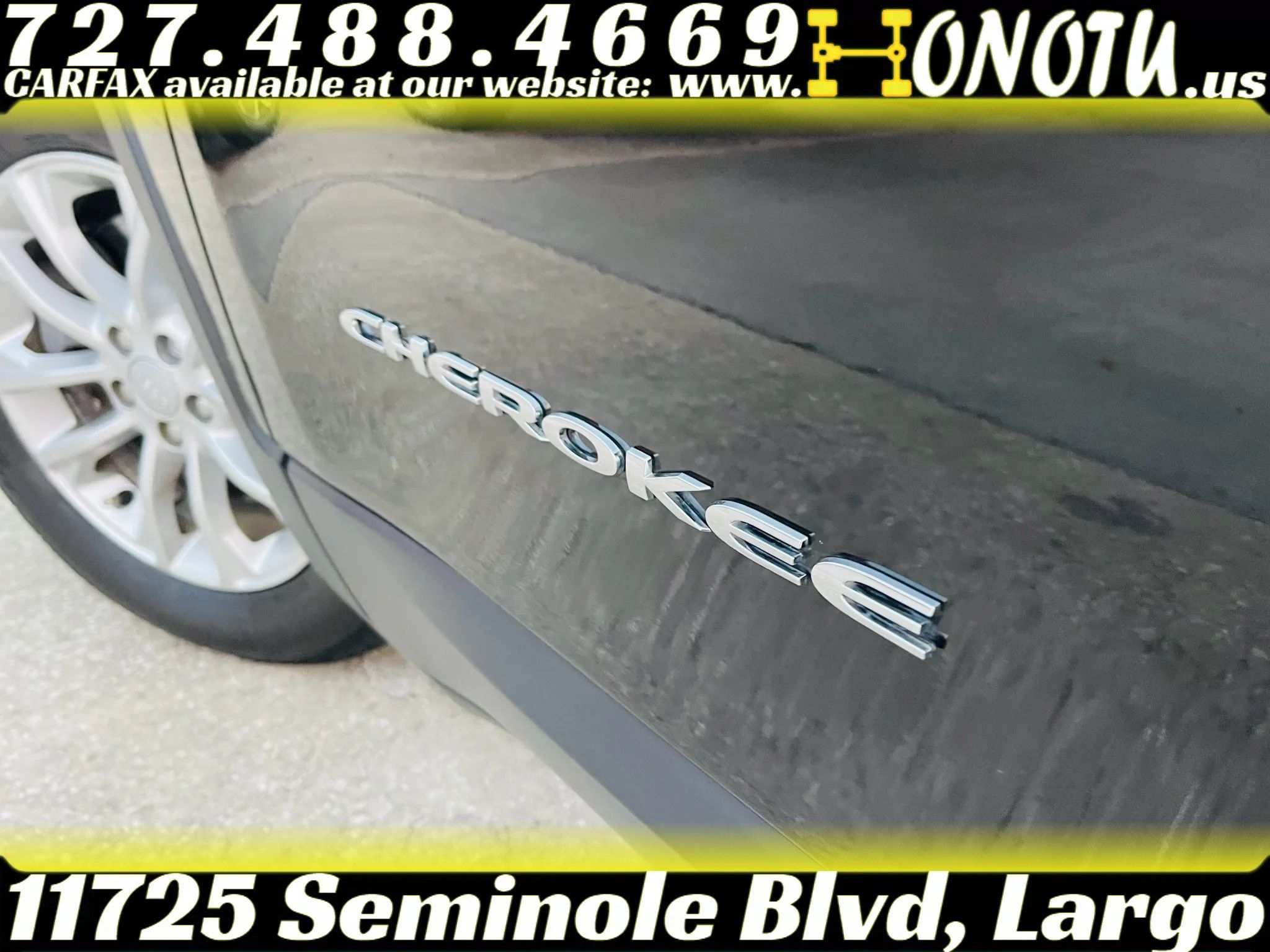 Used 2019 Jeep Cherokee Latitude w/ Popular Appearance Group AWD/4WD image 25