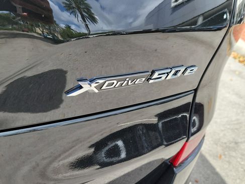 New 2026 BMW X5 xDrive50e image 5