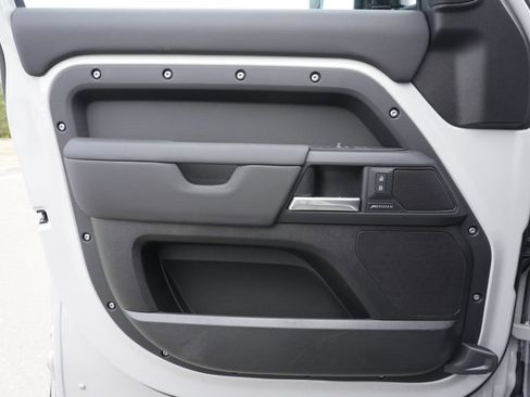 New 2026 Land Rover Defender 110 S AWD/4WD image 17