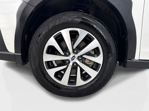 Used 2024 Subaru Outback Premium AWD/4WD image 51