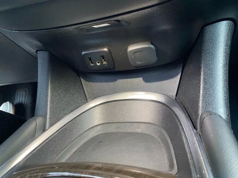 Used 2016 Chevrolet Malibu Premier w/ Driver Confidence Package image 19