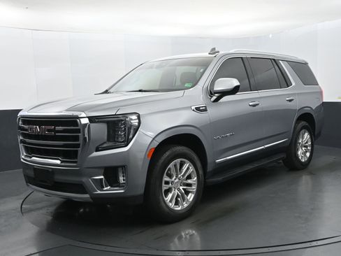 Used 2024 GMC Yukon SLT image 1