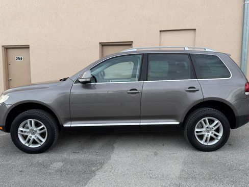 Used 2008 Volkswagen Touareg V6 image 13