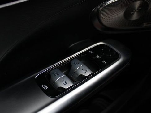 Used 2024 Mercedes-Benz C 300 4MATIC Sedan image 18