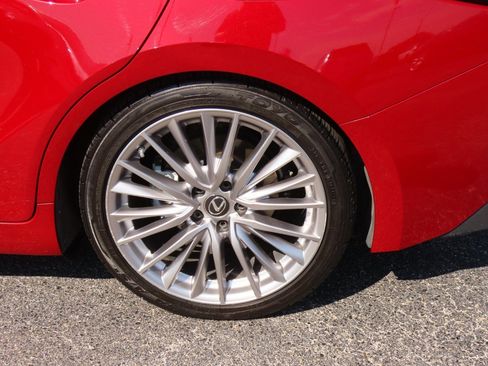 Used 2022 Lexus IS 300 w/ Premium Package image 17