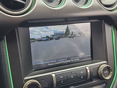 Used 2020 Ford Mustang Shelby GT500 w/ Technology Package RWD image 19