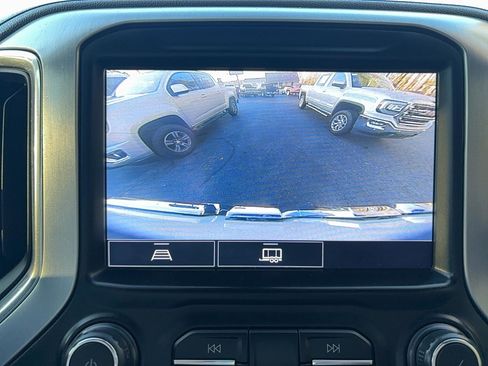 Used 2021 GMC Sierra 1500 SLE w/ X31 Off-Road Package image 30