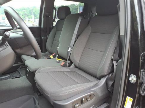 Used 2023 Chevrolet Silverado 1500 Custom AWD/4WD image 9