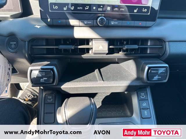Used 2026 Toyota RAV4 SE w/ Convenience Package AWD/4WD image 14