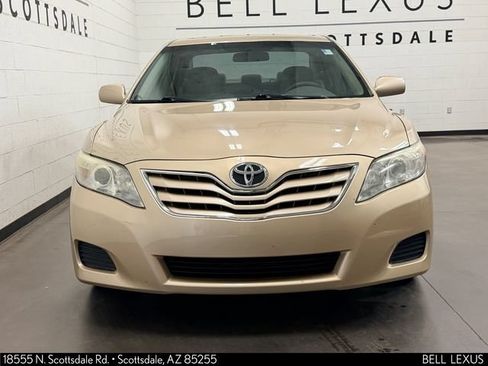 Used 2011 Toyota Camry LE w/ LE Extra-Value Pkg FWD image 9