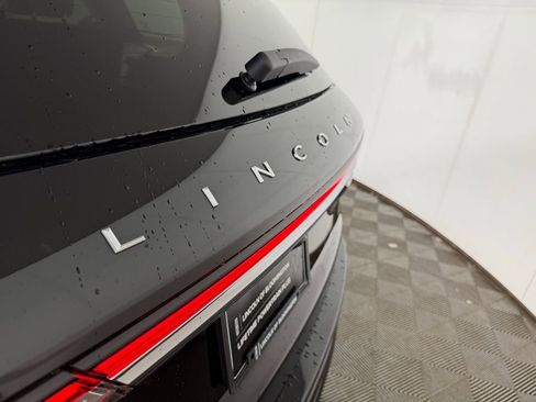 New 2026 Lincoln Corsair Premiere image 10