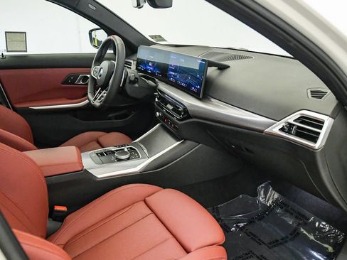 Used 2025 BMW M340i RWD image 17