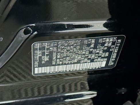 Used 2023 Nissan Rogue SV image 12