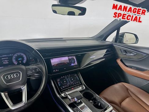 Used 2021 Audi Q7 3.0T Prestige image 26