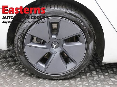 Used 2023 Tesla Model 3 Standard Range RWD image 24