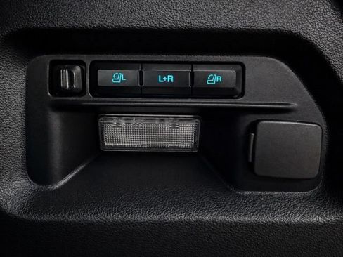 Used 2026 Ford Explorer Tremor w/ Tremor Ultimate Package AWD/4WD image 18