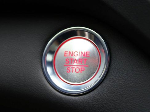 Used 2025 Acura RDX SH-AWD image 31