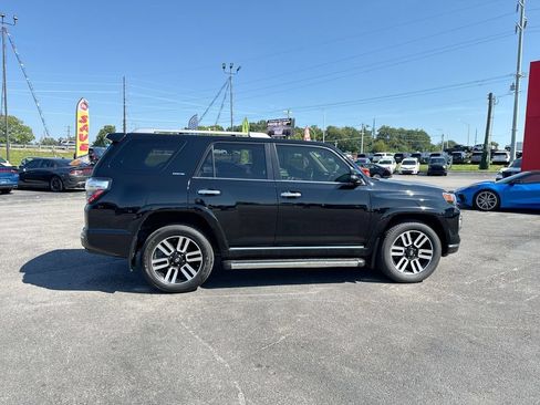 Used 2020 Toyota 4Runner Limited AWD/4WD image 6