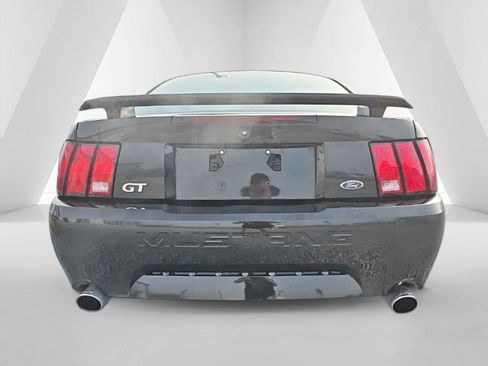 Used 2001 Ford Mustang GT RWD image 6