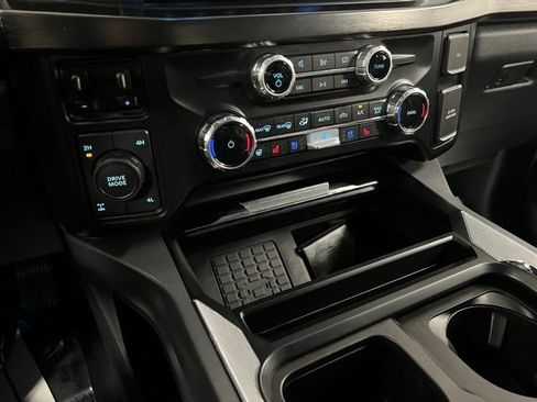 Used 2024 Ford F350 Lariat w/ Black Appearance Package AWD/4WD image 40