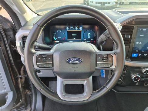 Used 2025 Ford F150 XLT w/ Equipment Group 301A Standard AWD/4WD image 19