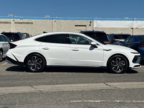 Used 2024 Hyundai Sonata SEL FWD image 8