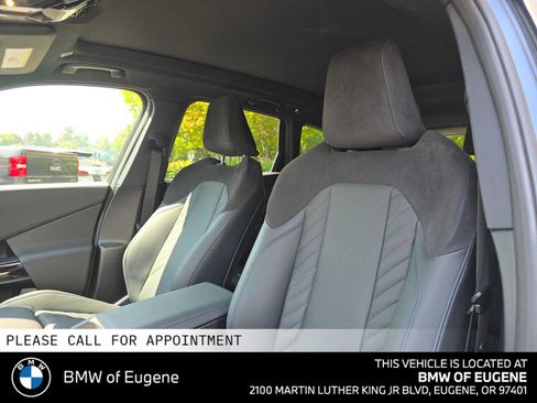 Used 2025 BMW X3 M50 w/ Premium Package AWD/4WD image 21