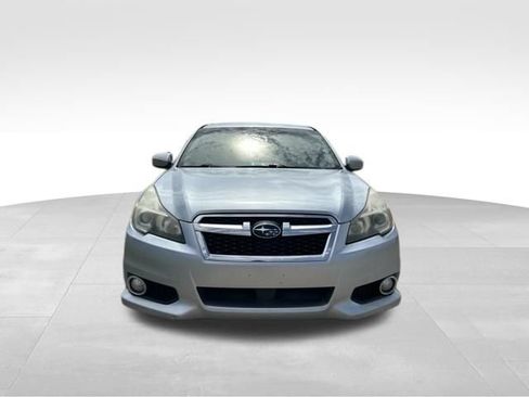 Used 2014 Subaru Legacy 3.6R Limited w/ Moonroof Package AWD/4WD image 8