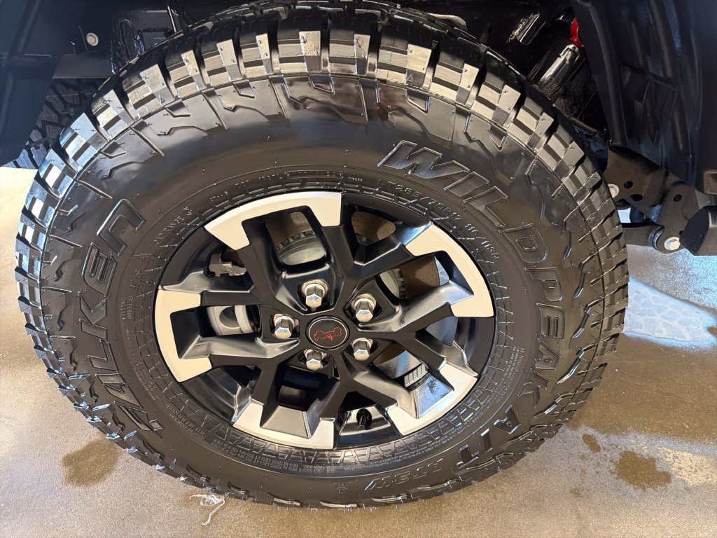 Used 2026 Jeep Gladiator Rubicon AWD/4WD image 18