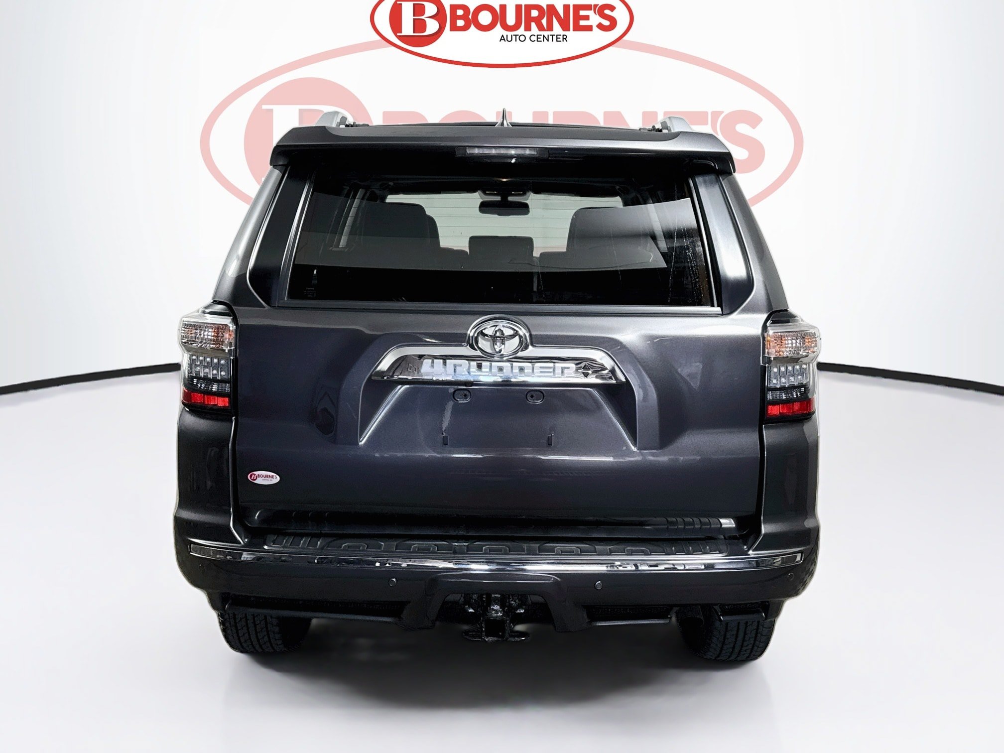 Used 2018 Toyota 4Runner Limited AWD/4WD image 10
