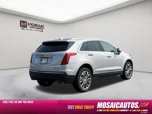 Used 2017 Cadillac XT5 Premium Luxury AWD/4WD image 7