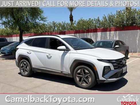 Used 2025 Hyundai Tucson SEL FWD image 1