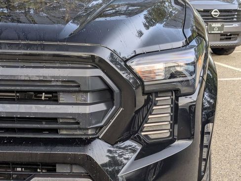 Used 2024 Toyota Tacoma SR5 image 10