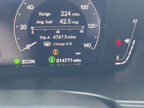 Certified 2025 Honda Civic Sport Touring image 21