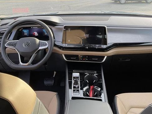 New 2026 Volkswagen Atlas Cross Sport SE image 10