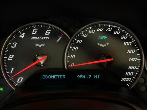 Used 2009 Chevrolet Corvette Convertible w/ Preferred Equipment Group RWD image 29