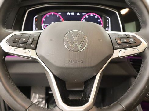 Used 2024 Volkswagen Jetta SEL FWD image 13