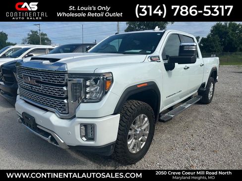 Used 2020 GMC Sierra 3500 Denali w/ Denali Ultimate Package AWD/4WD image 1