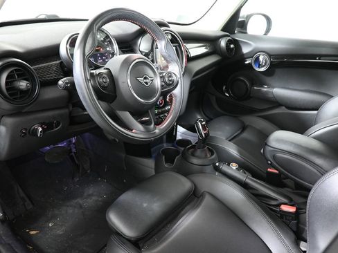 Used 2020 MINI Cooper S image 4
