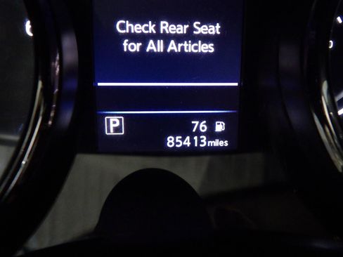 Used 2019 Nissan Rogue SV AWD/4WD image 19