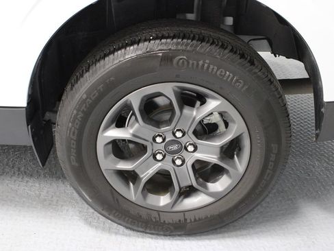 Certified 2024 Ford Maverick XLT w/ Equipment Group 300A Standard AWD/4WD image 18