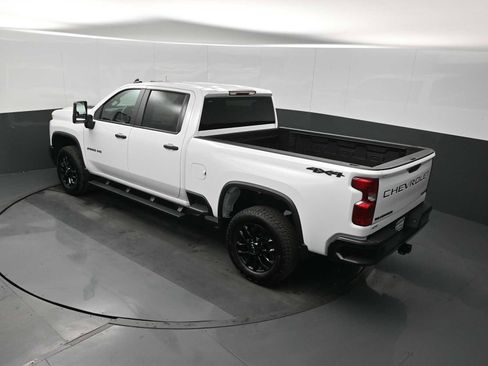 New 2026 Chevrolet Silverado 2500 Custom w/ Custom Value Package image 14