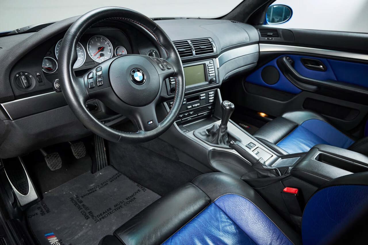 Used 2002 BMW M5 RWD image 40