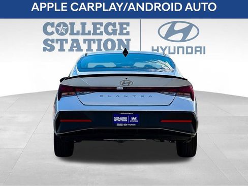 Used 2025 Hyundai Elantra Sport w/ Cargo Package image 9