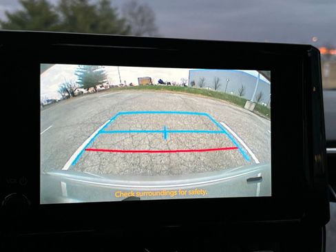 Used 2025 Toyota Corolla LE image 17