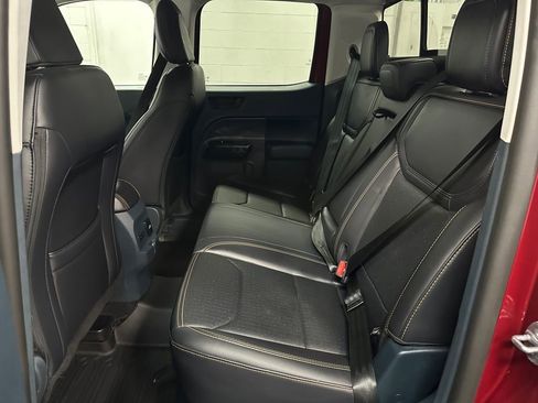Used 2025 Ford Maverick Tremor AWD/4WD image 23