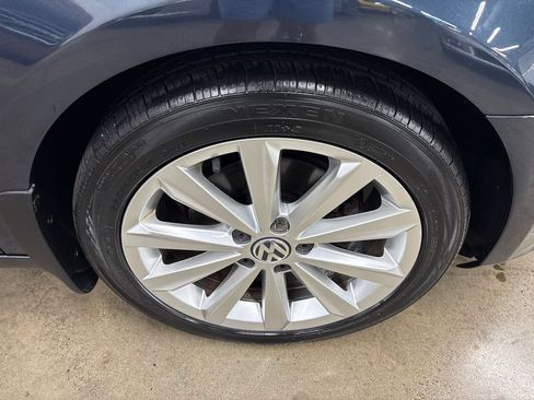 Used 2013 Volkswagen Golf TDI FWD image 21