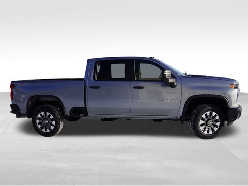 Certified 2024 Chevrolet Silverado 2500 Custom w/ Custom Value Package image 4
